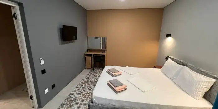 Трехкомнатный Apartment с кухней с 4 балконами