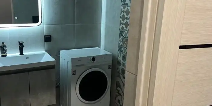  Трехкомнатный Apartment с кухней  с 4 балконами